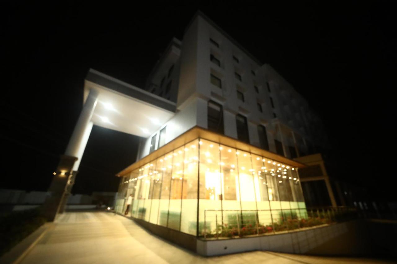 Park Avenue And Resorts Sikar Ngoại thất bức ảnh