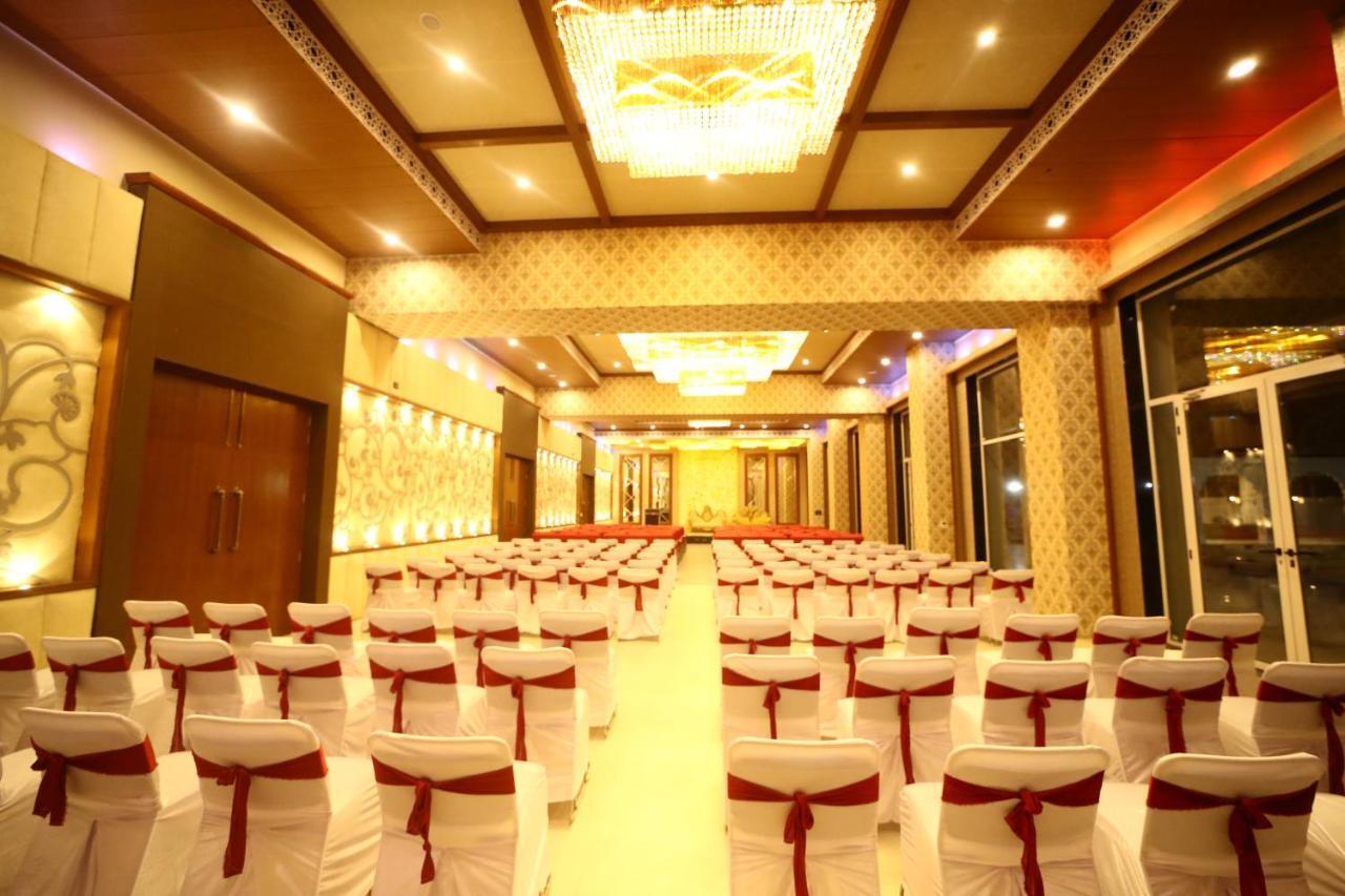 Park Avenue And Resorts Sikar Ngoại thất bức ảnh