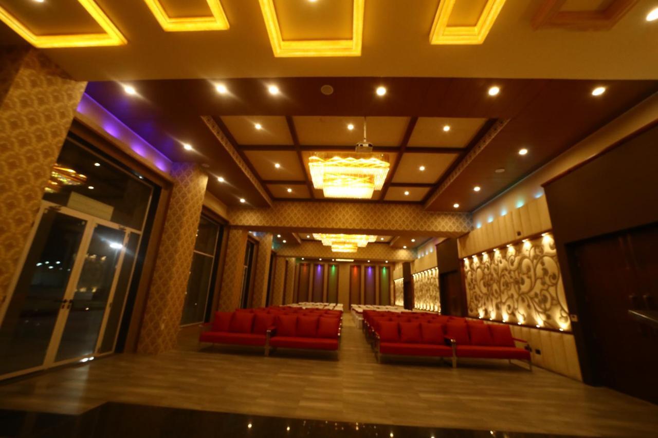 Park Avenue And Resorts Sikar Ngoại thất bức ảnh