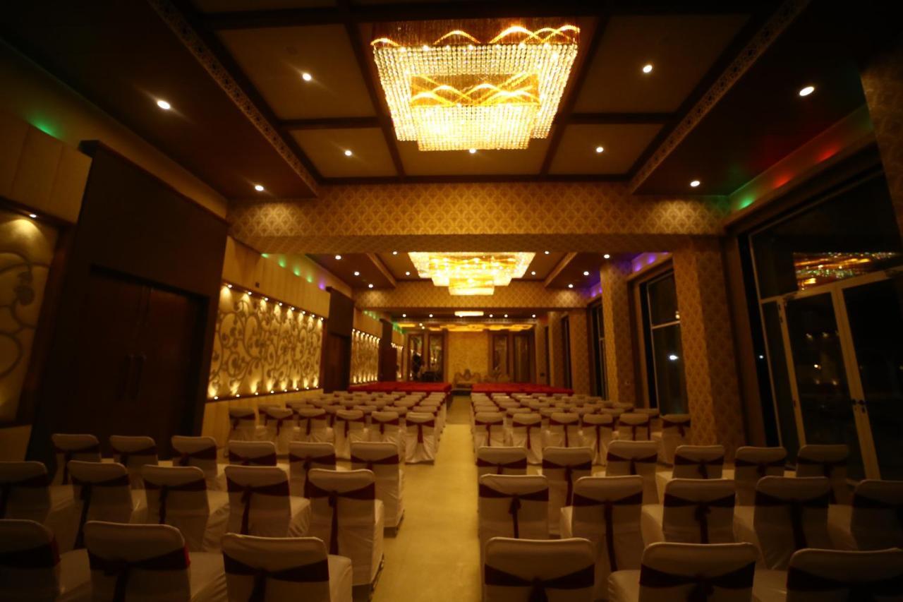 Park Avenue And Resorts Sikar Ngoại thất bức ảnh