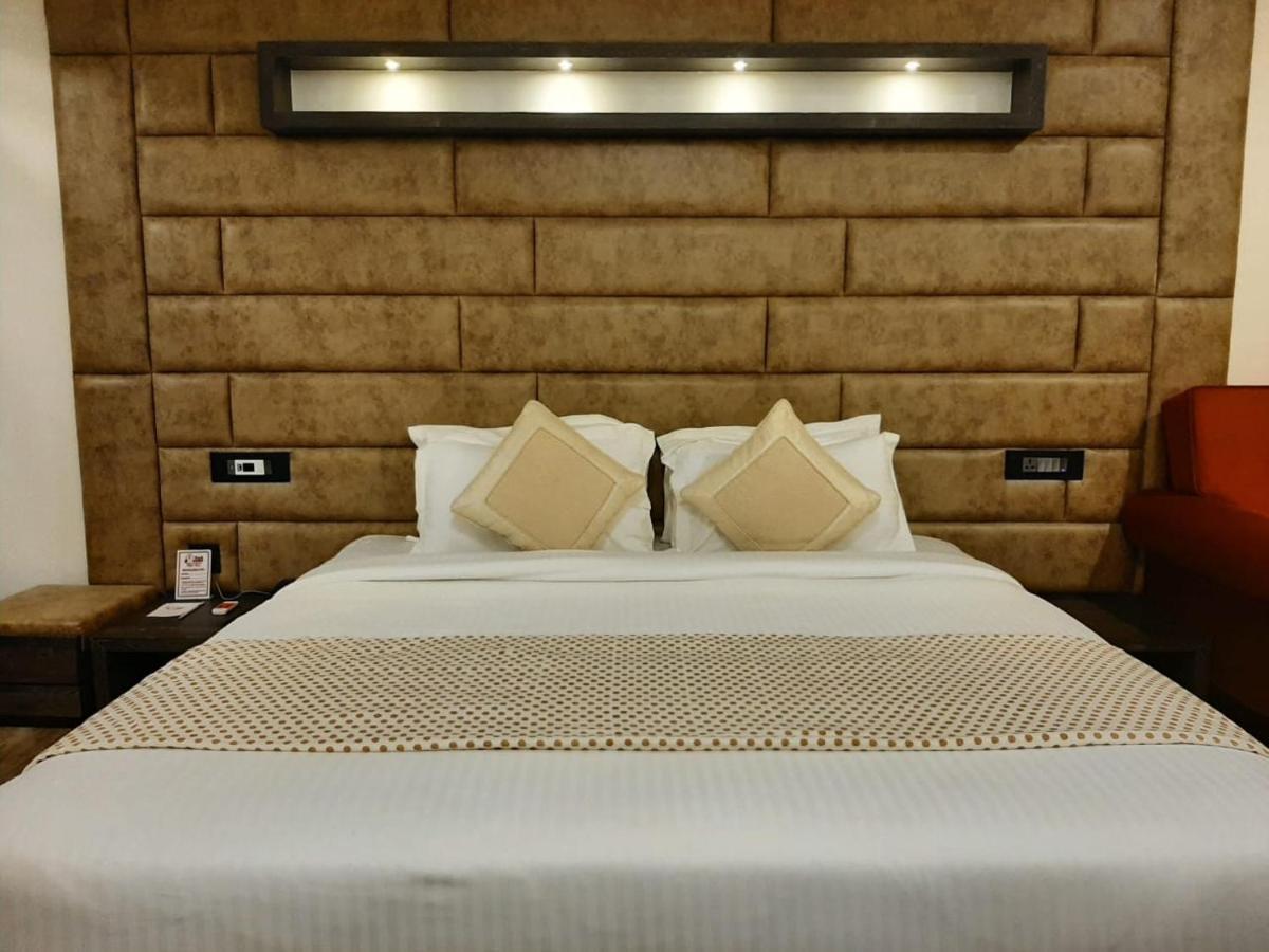 Park Avenue And Resorts Sikar Ngoại thất bức ảnh
